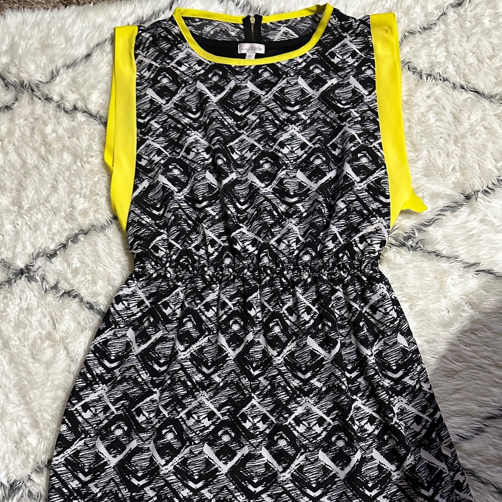 Charming Charlie Box Sleeve Black & Yellow Dress Size M
